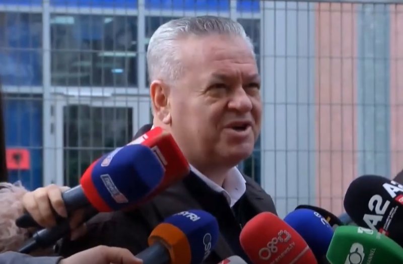 “SPAK ka kryer punë me Myslimin”! Murrizi del nga Prokuroria e Posaçme: Do e merrni vesh shumë shpejt… “SPAK ka kryer punë me Myslimin”! Murrizi del nga Prokuroria e Posaçme: Do e merrni vesh shumë shpejt…