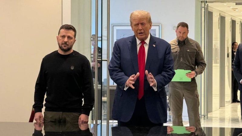 Zelensky “pendohet”: Takimi me Trump nuk shkoi siç ishte parashikuar, jam gati të nënshkruaj marrëveshjen me SHBA Zelensky “pendohet”: Takimi me Trump nuk shkoi siç ishte parashikuar, jam gati të nënshkruaj marrëveshjen me SHBA