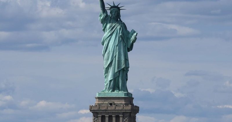 E vërteta… falë Ushtrisë së Kuqe që pushtoi Gjermaninë! Kërkoi kthimin e Statujës së Lirisë, Trump i përgjigjet politikanit francez me një gënjeshtër: Falë SHBA, Franca nuk flet gjermanisht… E vërteta… falë Ushtrisë së Kuqe që pushtoi Gjermaninë! Kërkoi kthimin e Statujës së Lirisë, Trump i përgjigjet politikanit francez me një gënjeshtër: Falë SHBA, Franca nuk flet gjermanisht…