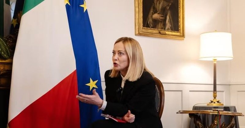 “Italia duhet të zgjedhë mes SHBA dhe BE-së”?! Ja si përgjigjet kryeministrja italiane Giorgia Meloni “Italia duhet të zgjedhë mes SHBA dhe BE-së”?! Ja si përgjigjet kryeministrja italiane Giorgia Meloni