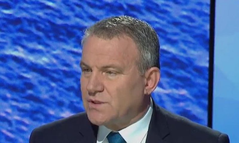 Arben Malaj: Berisha, si babai që e rrit fëmijën dhe në fund e vret. Ja përplasja ime në një darkë me të dhe të shoqen Arben Malaj: Berisha, si babai që e rrit fëmijën dhe në fund e vret. Ja përplasja ime në një darkë me të dhe të shoqen