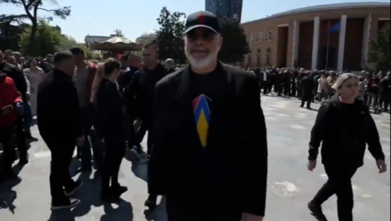 LIVE/ PS hap fushatën: Rama në skenë me Noizyn, zbulohet kënga e fushatës kushtuar BE