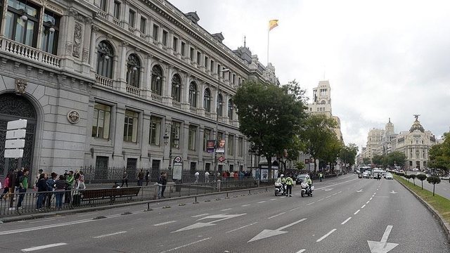 Ndërprerje e energjisë elektrike në Spanjë dhe Portugali, kaos në Madrid dhe Lisbonë! Probleme me shërbimet e transportit dhe linjat telefonike (Video) Ndërprerje e energjisë elektrike në Spanjë dhe Portugali, kaos në Madrid dhe Lisbonë! Probleme me shërbimet e transportit dhe linjat telefonike (Video)