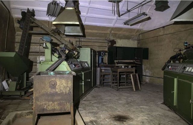 Nga Rubiku në Gramsh: Si do ringrihet industria ushtarake e dikurshme por me teknologji moderne?