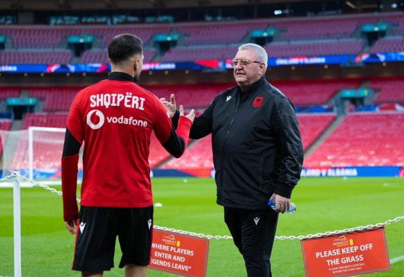 Armando Duka, njeriu më i lumtur që FIFA dënoi tifozët kuqezi për të mos qenë prezent me Serbinë