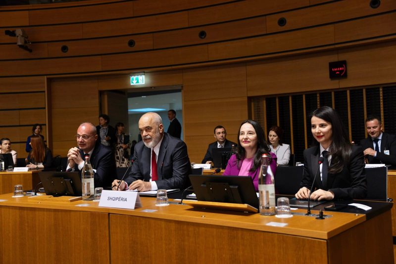 Kos: Kapitujt që po hapim, jetik për integrimin ekonomik të Shqipërisë! Ministrat e Jashtëm të BE-së pro Shqipërisë, Kallas: Po bën hapa të rëndësishëm me reformat integruese Kos: Kapitujt që po hapim, jetik për integrimin ekonomik të Shqipërisë! Ministrat e Jashtëm të BE-së pro Shqipërisë, Kallas: Po bën hapa të rëndësishëm me reformat integruese