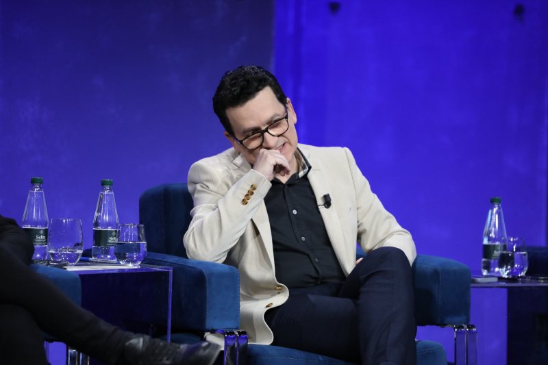 Edhe 5 ditë na ndajnë nga profecia e Yuri Kim…