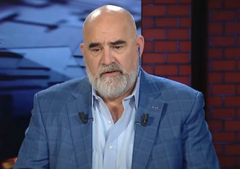 Chris LaCivita: E përgëzoj Ramën, se është i zoti për fushatë. Kur them “ne”, e kam për njerëzit me të cilët punoj unë, asgjë më shumë Chris LaCivita: E përgëzoj Ramën, se është i zoti për fushatë. Kur them “ne”, e kam për njerëzit me të cilët punoj unë, asgjë më shumë