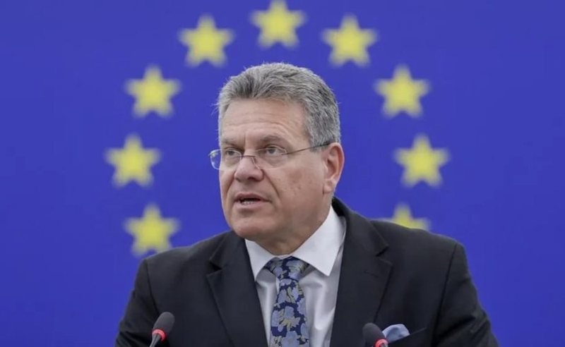 Trump kërcënoi me tarifa prej 50%: BE bën thirrje për…respekt Trump kërcënoi me tarifa prej 50%: BE bën thirrje për…respekt