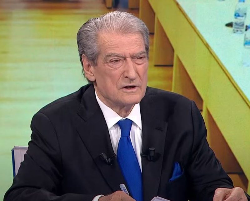A e keni menduar ndonjëherë largimin si kryetar i PD? Berisha: Kurrë, në asnjë moment. Unë jam misionar A e keni menduar ndonjëherë largimin si kryetar i PD? Berisha: Kurrë, në asnjë moment. Unë jam misionar