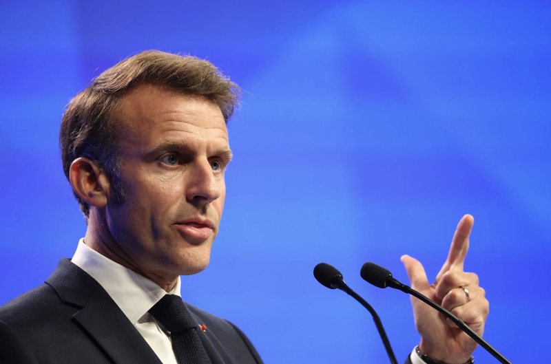 Macron mesazh Kinës: NATO mund të vijë në Azi, nëse s’e ndalni Korenë e Veriut Macron mesazh Kinës: NATO mund të vijë në Azi, nëse s’e ndalni Korenë e Veriut