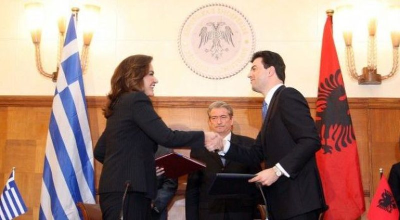 Sali Berisha mbron para mediave greke aktin e tij kriminal…shitjen e Shqipërisë: Rama tradhëtarë, kundër interesit kombëtar të Shqipërisë, rrëzoi marrëveshjen i nxitur nga Erdogan!
