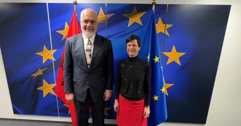 Marta Kos uron Ramën: Momenti për zgjerimin e BE është real, shfrytëzojeni Marta Kos uron Ramën: Momenti për zgjerimin e BE është real, shfrytëzojeni