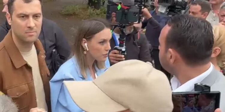 Dhuna ndaj medias, ADN-ja e pandryshuar e PD-së së Sali Berishës Dhuna ndaj medias, ADN-ja e pandryshuar e PD-së së Sali Berishës