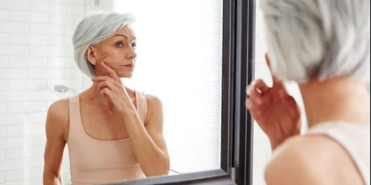 Këto janë dy momentet në jetën e një personi kur plakja përshpejtohet me shpejtësi Këto janë dy momentet në jetën e një personi kur plakja përshpejtohet me shpejtësi