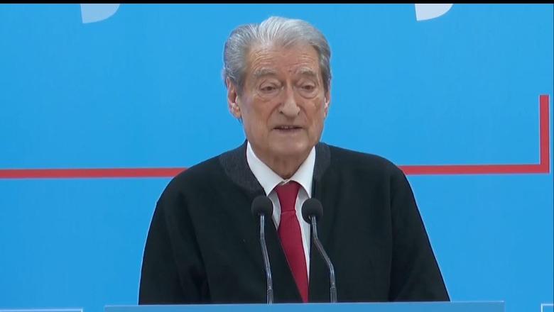 Mero Baze: Trupa gjykuese, një test se si mund të të gjykojnë të vetët Berishën