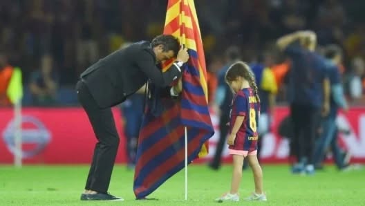 “Ajo është gjithmonë me mua”! Emocion i madh për Luis Enrique: Fiton sërish Ligën e Kampionëve në kujtim të vajzës së tij Xana