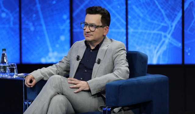 Si ndodhi që “Trumpistët” shqiptarë u kthyen kundër vajzës së Trump? Si ndodhi që “Trumpistët” shqiptarë u kthyen kundër vajzës së Trump?