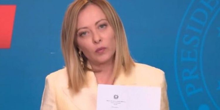 Kërcënimet ndaj vajzës së Georgia Melonit, autori profesor i gjermanishtes Kërcënimet ndaj vajzës së Georgia Melonit, autori profesor i gjermanishtes