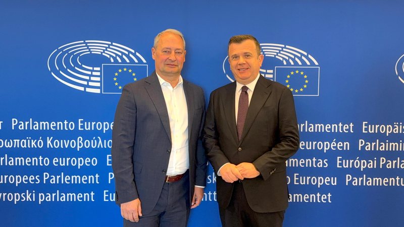 PE: Shqipëria, udhëheqëse ndër vendet kandidate për anëtarësim në BE! Reagon  ministri i shtetit, Taulant Balla