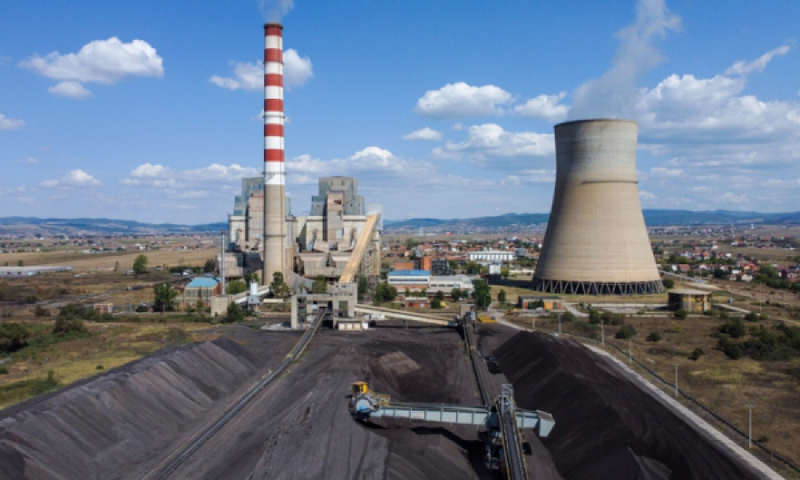 Kosova futet në kolaps energjetik, nga sot vetëm energji nga importi