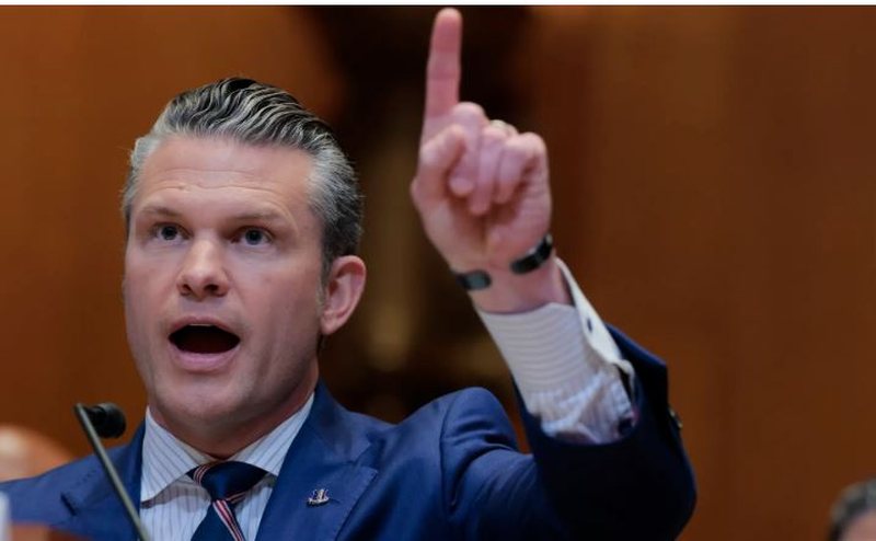 Delir apo servilizëm qesharak i Sekretarit të Mbrojtjes së SHBA: Kur Trump flet, bota duhet të dëgjojë! Tani duhet paqe Delir apo servilizëm qesharak i Sekretarit të Mbrojtjes së SHBA: Kur Trump flet, bota duhet të dëgjojë! Tani duhet paqe