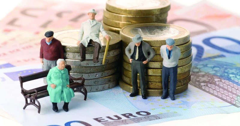 Puna pas pensionit, domosdoshmëri apo zgjedhje? Shqipëria, mes rekordeve për punësimin e pensionistëve Puna pas pensionit, domosdoshmëri apo zgjedhje? Shqipëria, mes rekordeve për punësimin e pensionistëve