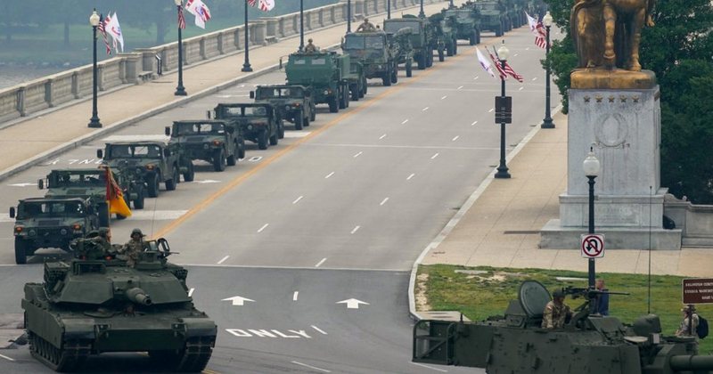 SHBA gati të godasë në Iran, Trump merr planet nga Komanda SHBA gati të godasë në Iran, Trump merr planet nga Komanda