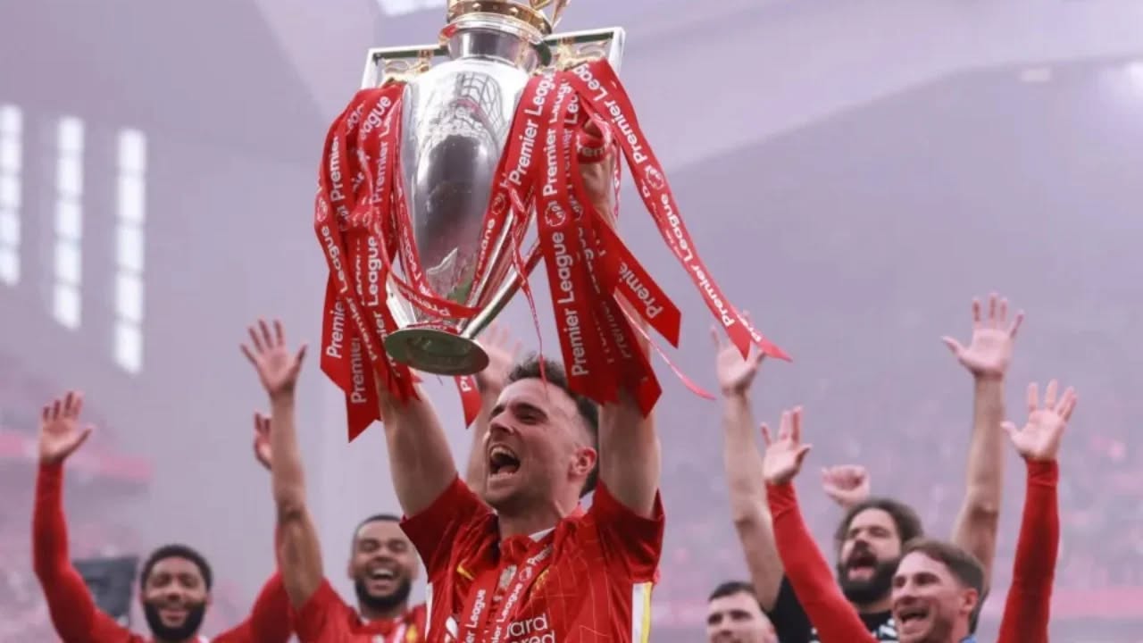 Ndarja papritur nga jeta e Diogo Jotës, vjen reagimi i Liverpool-it: Jemi të shkatërruar, të respektojmë privatësinë e familjarëve Ndarja papritur nga jeta e Diogo Jotës, vjen reagimi i Liverpool-it: Jemi të shkatërruar, të respektojmë privatësinë e familjarëve