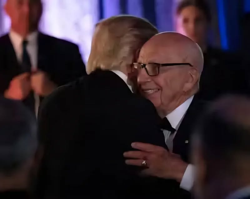 Një miqësi e ndërtuar mbi interesat: A mund ta rrëzojë Rupert Murdoch i “Fox News”, Donald Trump-in? Një miqësi e ndërtuar mbi interesat: A mund ta rrëzojë Rupert Murdoch i “Fox News”, Donald Trump-in?