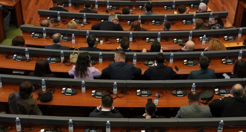 Kuvendi i Kosovës dështon të konstituohet brenda afatit të përcaktuar nga Gjykata Kushtetuese