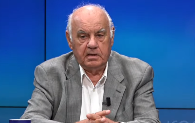 “Jetoj në një shtëpi të ndërtuar 53 vite më parë”, Moisiu: Deputetët me shtëpi në det e mal, rrogat i dimë…