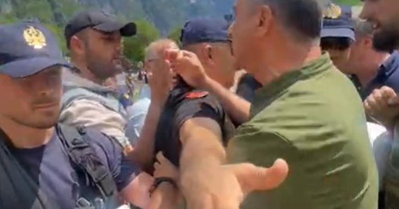 “Trimat” e Saliut Luçi Boçi dhe Spahiu i Aliut shkojnë për ndihmë në Theth kur gjithëçka është rrafshuar! Sherr me policët: Mos më kap me dorë se ta mbështjell mirë, legen m*ti