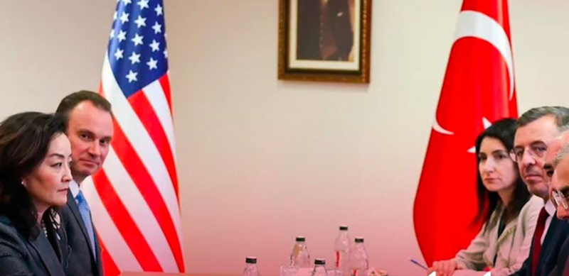 Sot berishistave që “shkarkuan” Yuri Kim  i’u hyri llapa në grykë! Zonja, e besuara e Trump në grupin negociator të bisedimeve mes Turqisë dhe Sirisë