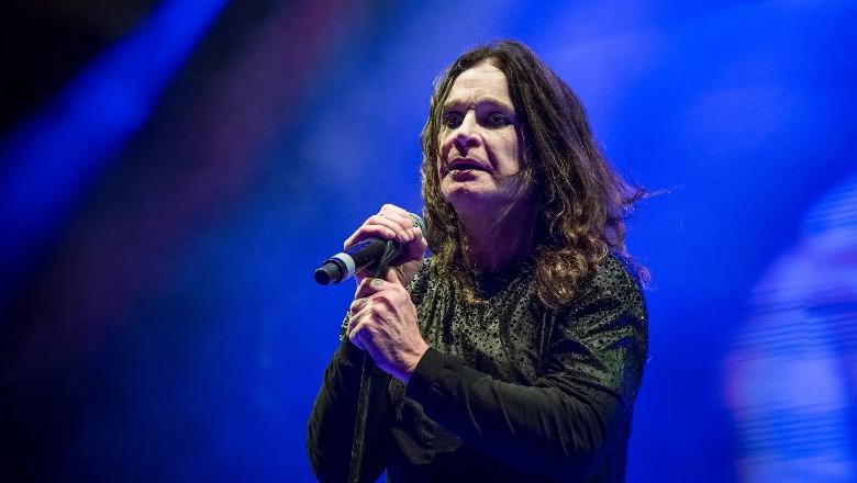 Ndërroi jetë muajin e kaluar, zbulohen shkaqet e vdekjes së yllit të rokut Ozzy Ousborne Ndërroi jetë muajin e kaluar, zbulohen shkaqet e vdekjes së yllit të rokut Ozzy Ousborne