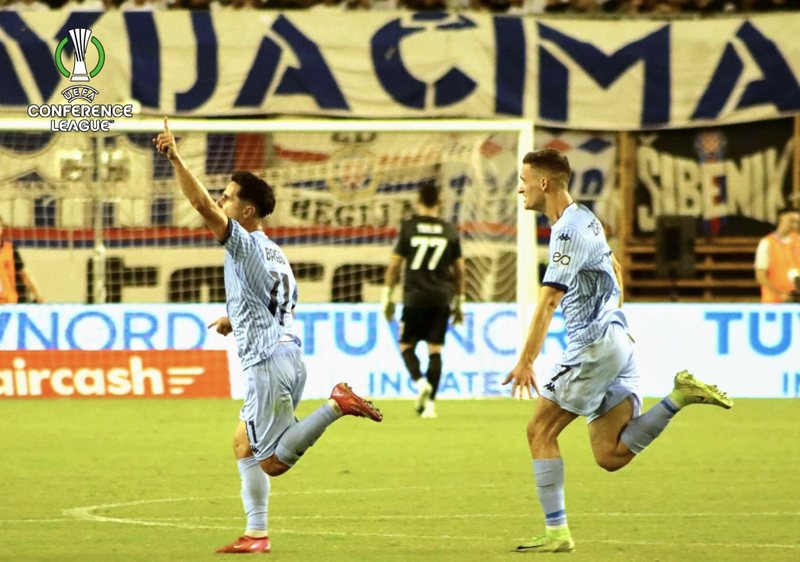 Ekipet shqiptare humbin në transferta por favorit për kualifikim Ekipet shqiptare humbin në transferta por favorit për kualifikim