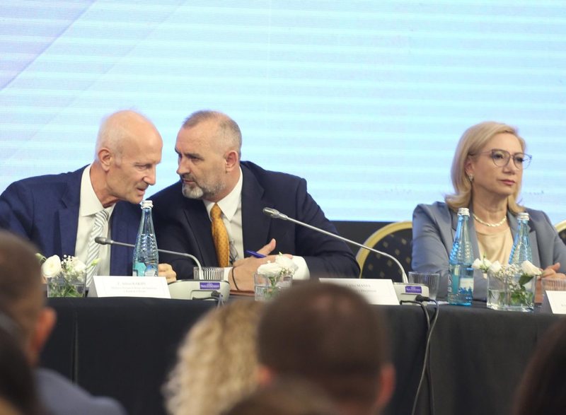 Kodi i ri Penal vret akuzat për shpërdorim detyre dhe shkelje në tenderë, ligje të abroguara nga shumë vende të Europës, sot në diskutimin e BE për tu hequr