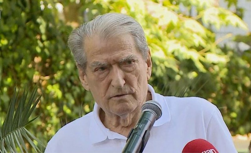 “PD, peng i Berishës”, juristi: S’mund të ndryshohet situata brenda saj pa ndryshuar lidershipin “PD, peng i Berishës”, juristi: S’mund të ndryshohet situata brenda saj pa ndryshuar lidershipin