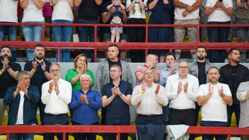 Heshtja për thirrjet antishqiptare në Kumanovë…Dëshmi e faktit se maqedonsit nuk kanë nxjerrë mësimet e duhura nga ngjarjet e hidhura të së kaluarës!