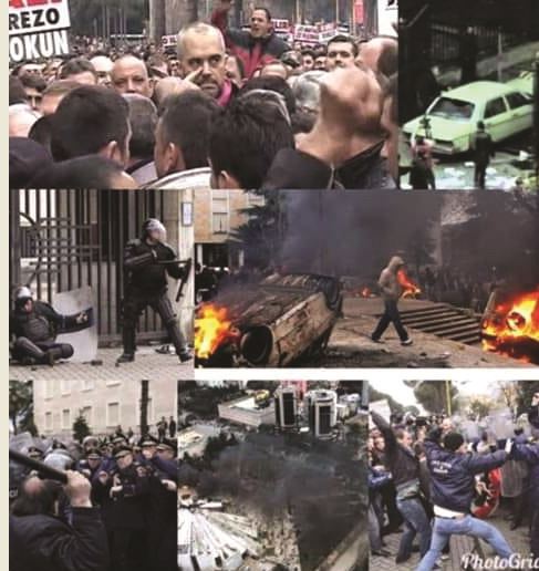 Nderi i madh! Tan Hoxha i jep “medalje burrërie” News 24 dhe Irfanit: Shpëtuan nga burgu Edi Ramën për 21Janarin Nderi i madh! Tan Hoxha i jep “medalje burrërie” News 24 dhe Irfanit: Shpëtuan nga burgu Edi Ramën për 21Janarin