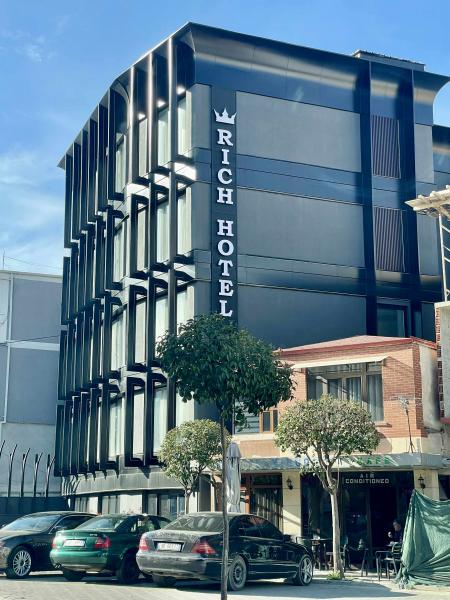 Të ardhura nga trafiku i drogës, sekuestrohet ‘Rich Hotel’ në Pogradec, 7 prona të tjera dhe 6 makina! Pronari: Punoj si kamarier