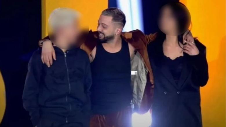 Aksident tragjik në Pejë! Motori përplaset me makinën: Humb jetën vëllai i reperit Gjesti! Në gjendje të rëndë shoku i tij (Video)