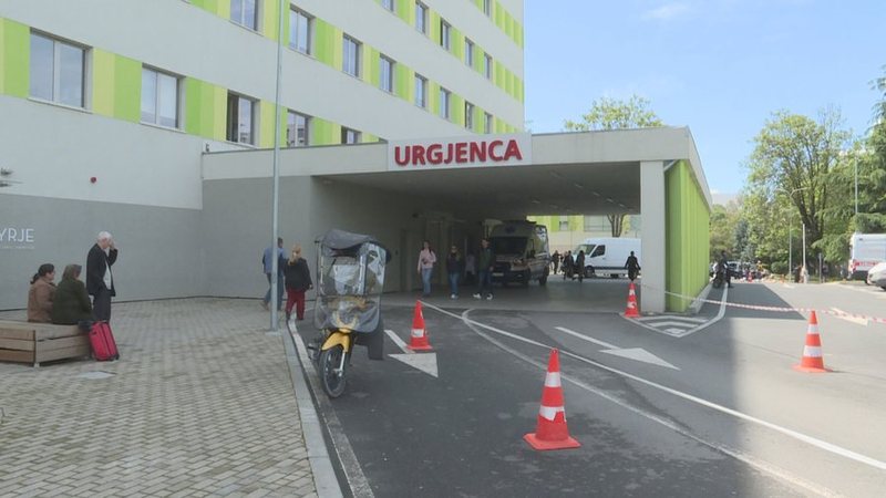 Ishte arrestuar për dhunë, ndërron jetë në QSUT e burgosura 33-vjeçare Ishte arrestuar për dhunë, ndërron jetë në QSUT e burgosura 33-vjeçare