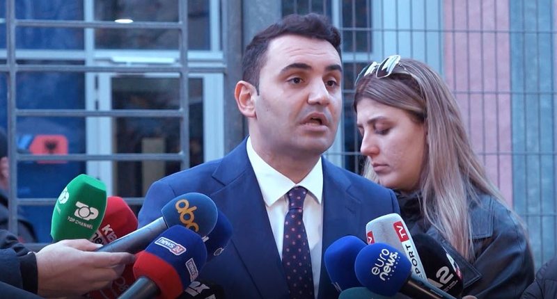 Belind Këlliçi… i keqpërdoruri në dispozicion i Berishës Belind Këlliçi… i keqpërdoruri në dispozicion i Berishës