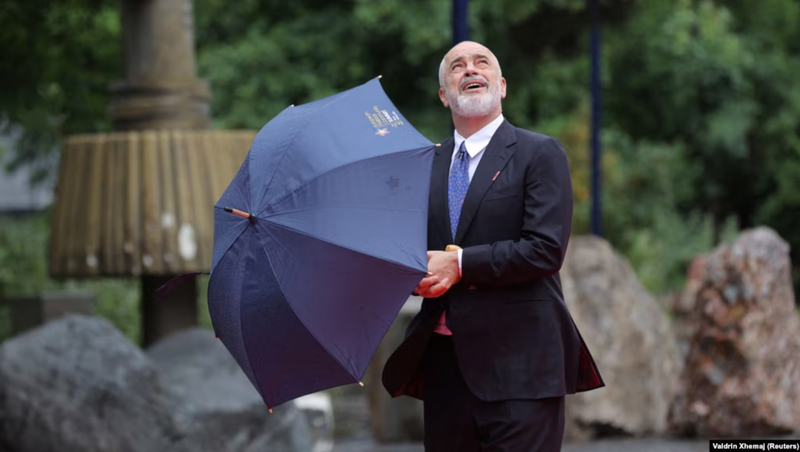 Transformimi i Shqipërisë dhe mësimet që mund t’i nxjerrë Kosova Transformimi i Shqipërisë dhe mësimet që mund t’i nxjerrë Kosova