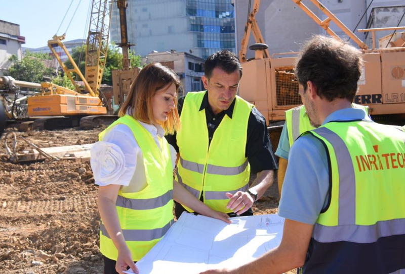 Për ata që i numëruan Veliajt ditët e punës Për ata që i numëruan Veliajt ditët e punës