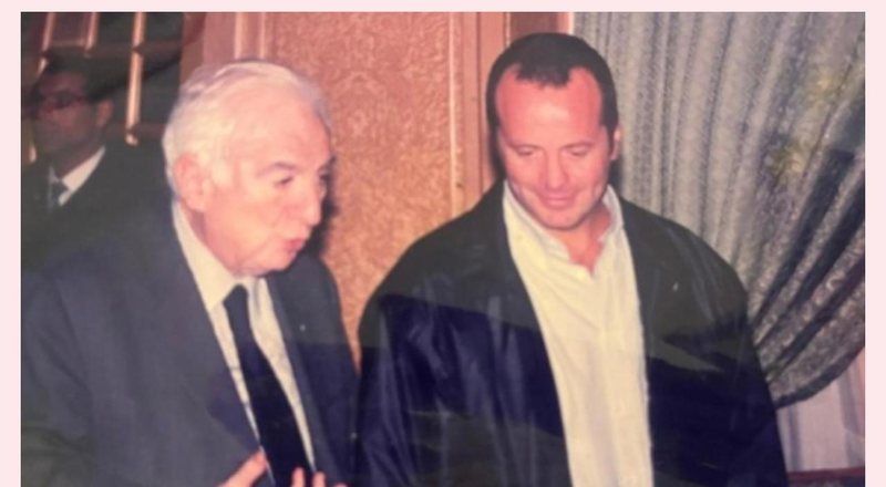 “Dikur dribloja prostitutat”, ish-trajneri i Shqipërisë: Si u bëra mik me Craxin, ish-kryeministrin e Italisë “Dikur dribloja prostitutat”, ish-trajneri i Shqipërisë: Si u bëra mik me Craxin, ish-kryeministrin e Italisë