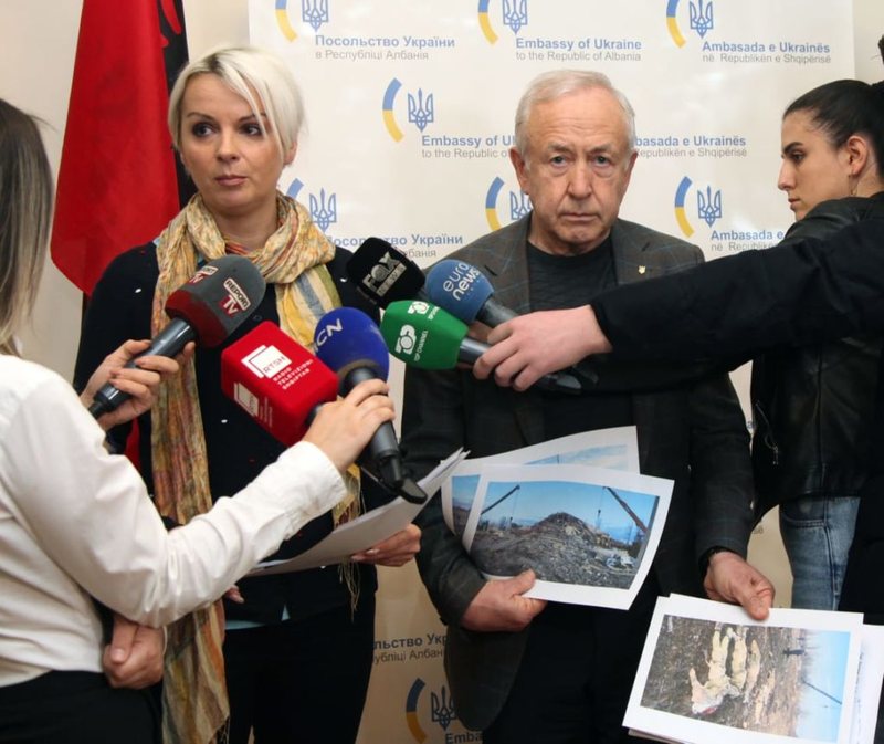 Pësoi infarkt gjatë vizitës në Voskopojë, ambasadori ukrainas në Shqipëri operohet me sukses Pësoi infarkt gjatë vizitës në Voskopojë, ambasadori ukrainas në Shqipëri operohet me sukses