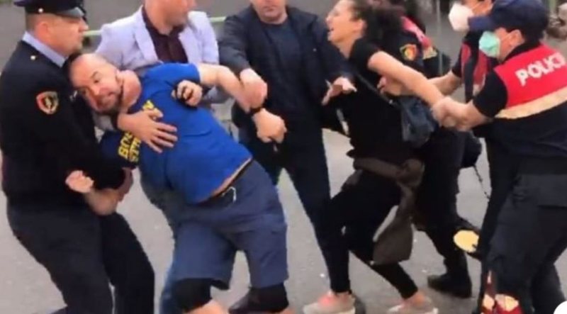 “Kalorësi” shpëtimtar Lela revoltohet me Silvën: Harram e ke, që i’u hodha policëve sipër për të të mbrojtur ty!