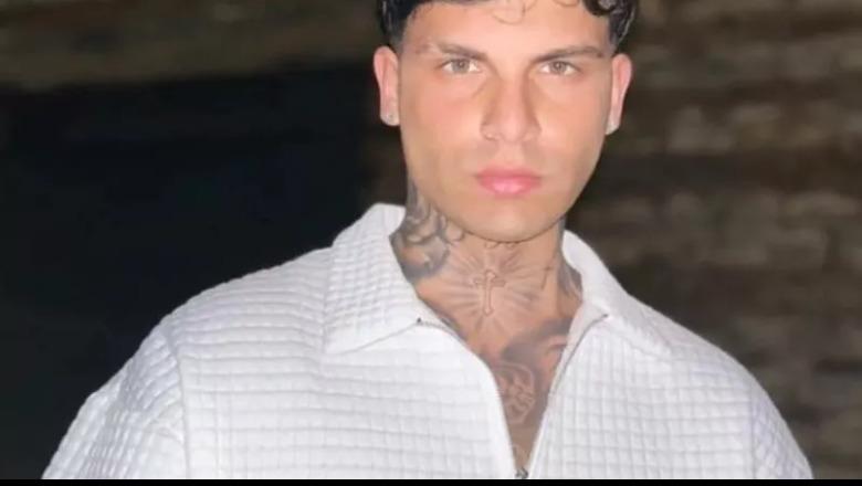 “Po mbronte vëllanë”, zbardhet dinamika e vrasjes së studentit 23-vjeçarit shqiptar në Itali. Nëna në lot: Ishte më i miri nga të gjithë “Po mbronte vëllanë”, zbardhet dinamika e vrasjes së studentit 23-vjeçarit shqiptar në Itali. Nëna në lot: Ishte më i miri nga të gjithë